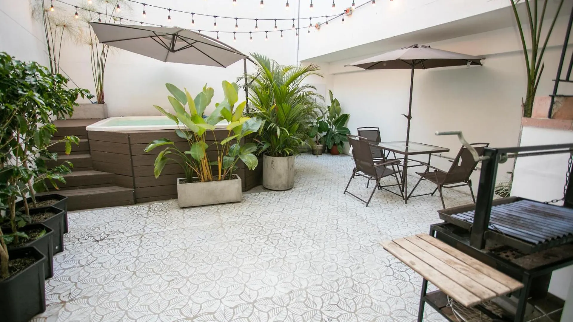 Lorel Spring Luxury Stay Cozy And Relaxing 5Br-Ac-Wifi-Jacuzzi-Ac-Laundry Medellín 0*,