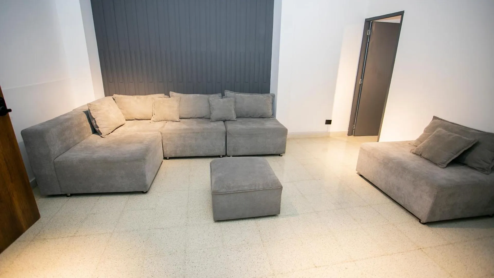 Lorel Spring Luxury Stay Cozy And Relaxing 5Br-Ac-Wifi-Jacuzzi-Ac-Laundry Medellín 0*,  Colombia