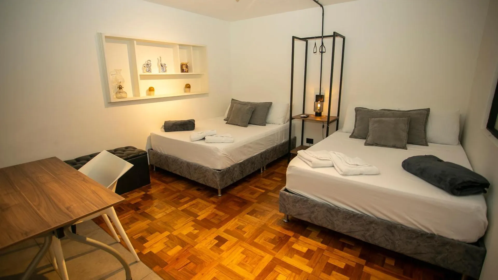 Сasa de vacaciones Lorel Spring Luxury Stay Cozy And Relaxing 5Br-Ac-Wifi-Jacuzzi-Ac-Laundry Medellín