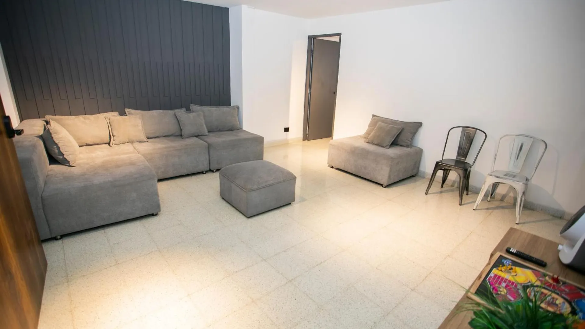 Lorel Spring Luxury Stay Cozy And Relaxing 5Br-Ac-Wifi-Jacuzzi-Ac-Laundry Medellín Colombia