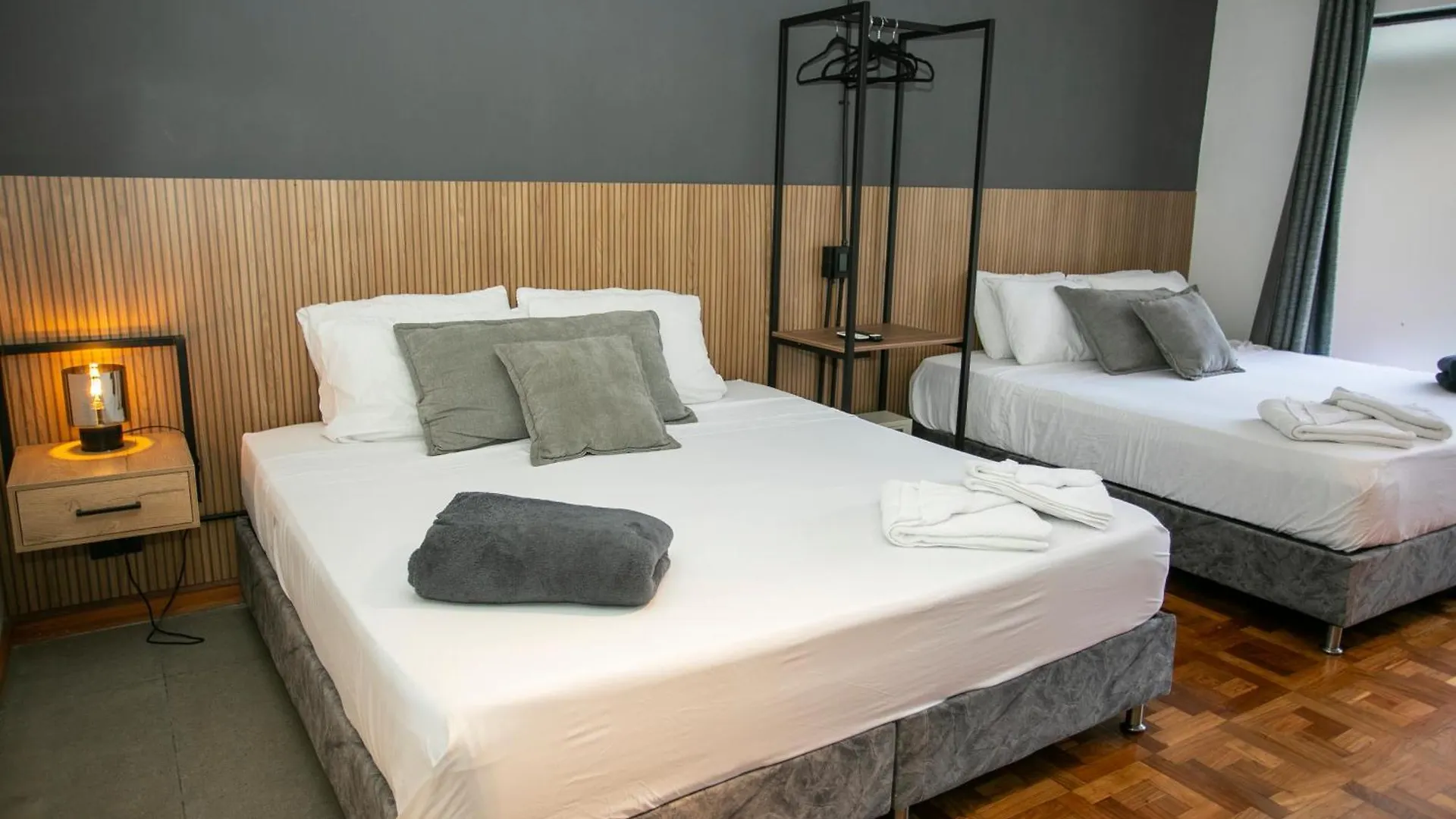 Сasa de vacaciones Lorel Spring Luxury Stay Cozy And Relaxing 5Br-Ac-Wifi-Jacuzzi-Ac-Laundry Medellín