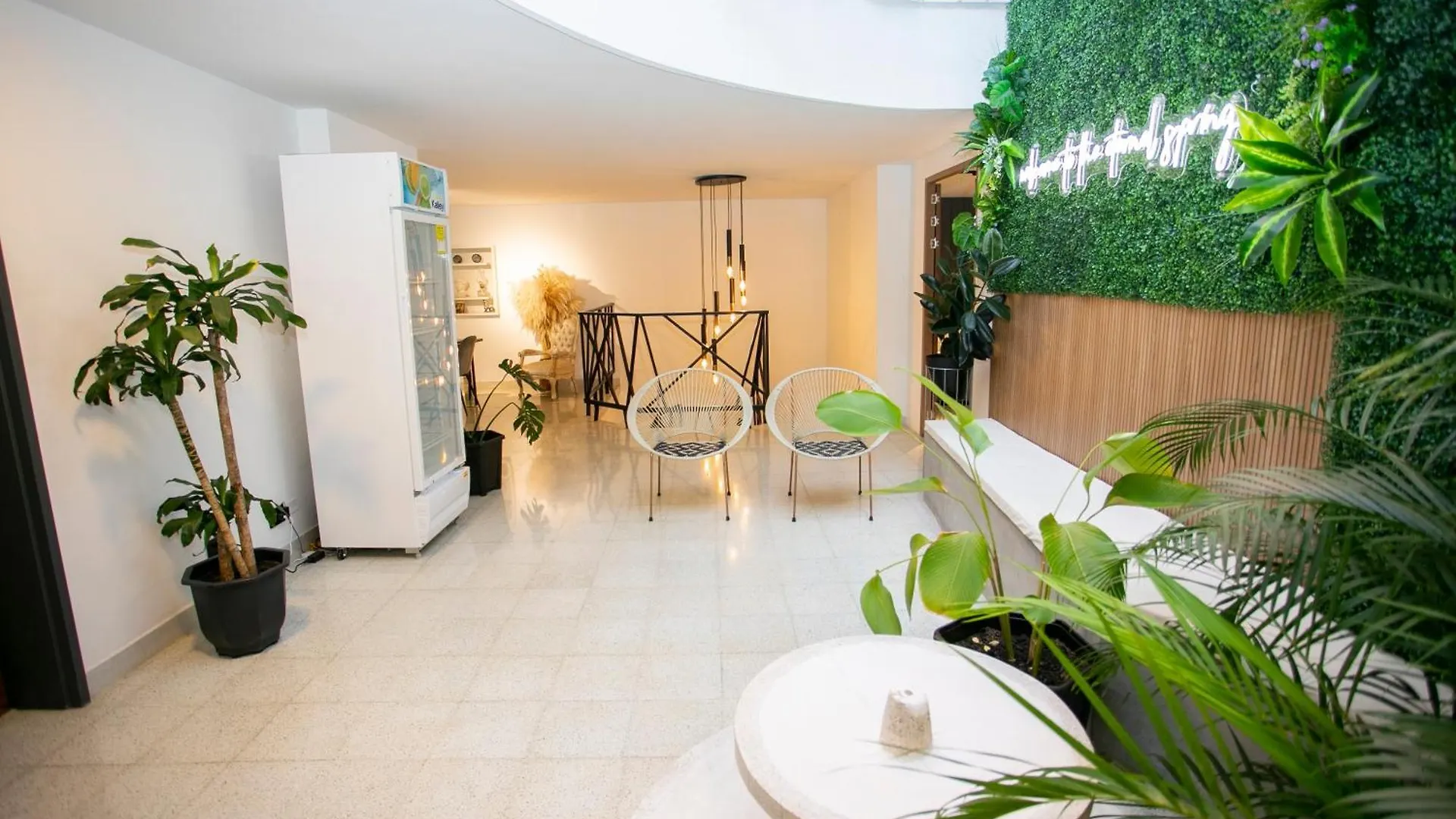 Lorel Spring Luxury Stay Cozy And Relaxing 5Br-Ac-Wifi-Jacuzzi-Ac-Laundry Medellín Сasa de vacaciones