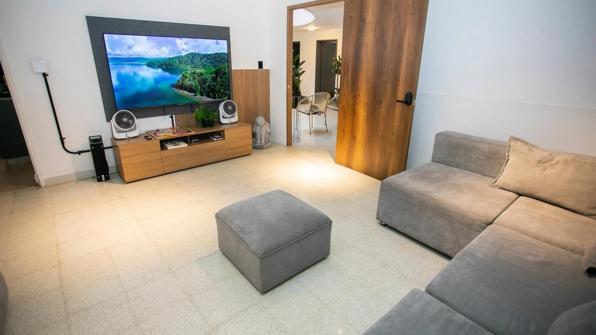 Сasa de vacaciones Lorel Spring Luxury Stay Cozy And Relaxing 5Br-Ac-Wifi-Jacuzzi-Ac-Laundry Medellín