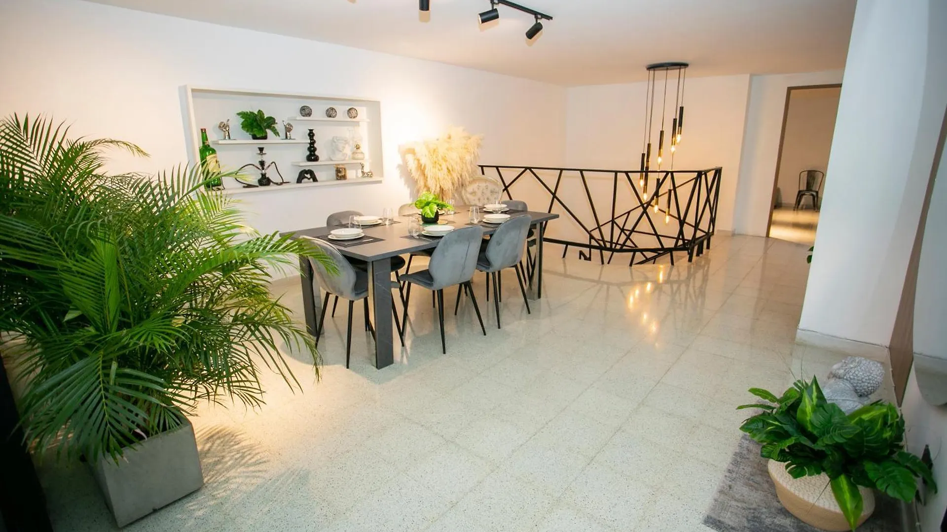 Lorel Spring Luxury Stay Cozy And Relaxing 5Br-Ac-Wifi-Jacuzzi-Ac-Laundry Medellín 0*,